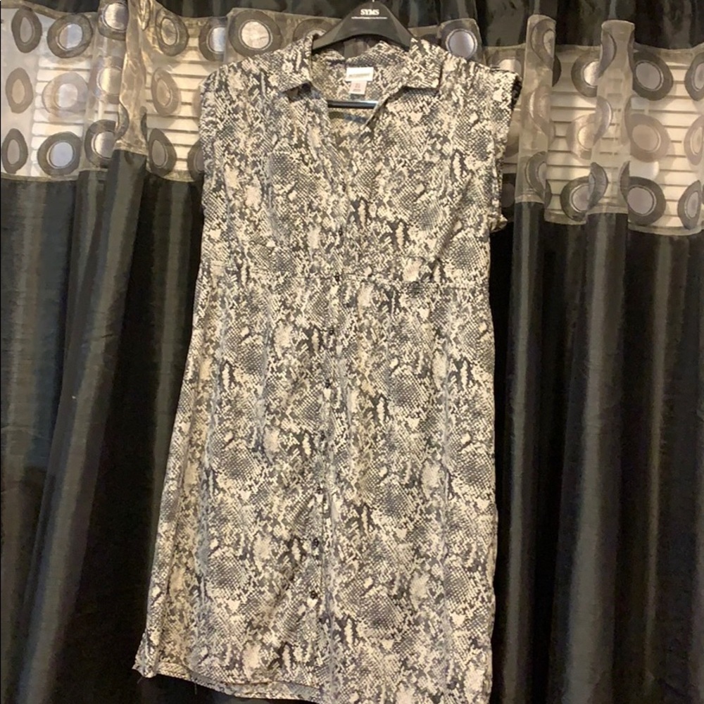 Maternity dress -baby doll (Motherhood Maternity)